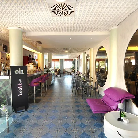 Oliver Hotel 3*