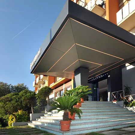 Hotel Oliver 3*